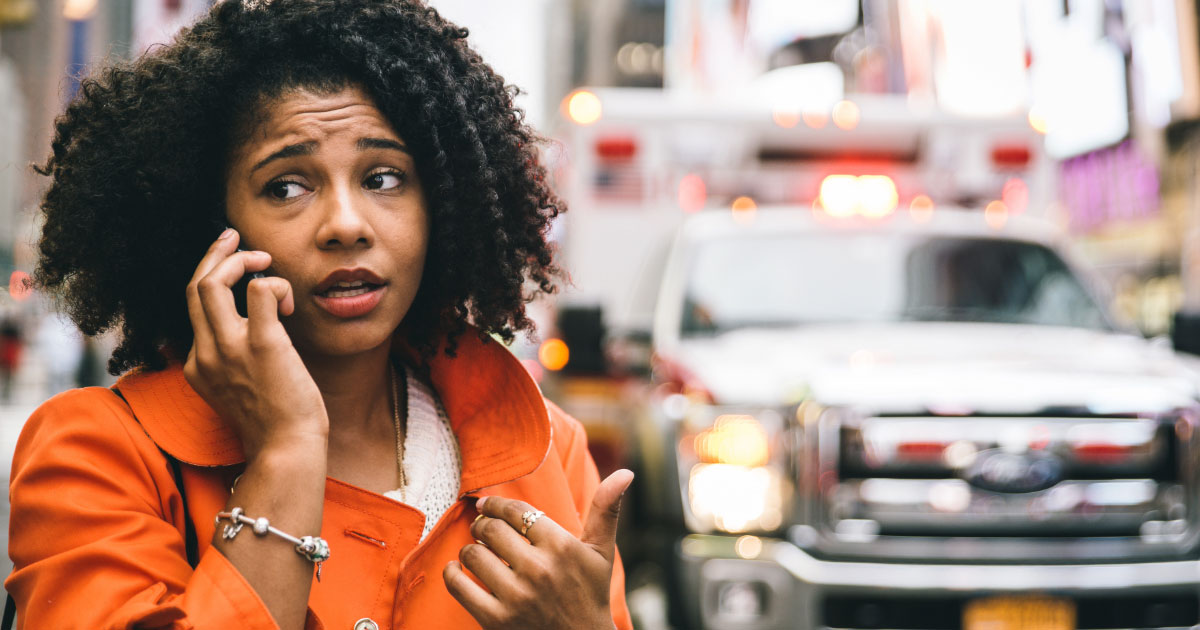 Woman involved in a truck accident calling 911
